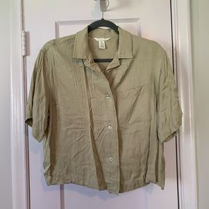 H&M Olive Silk Button Down Cropped Shirt